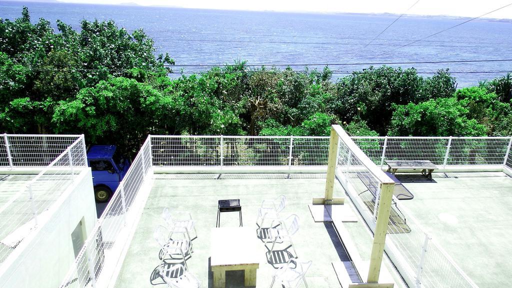 Sea Side Yaka Villa Onna Bagian luar foto