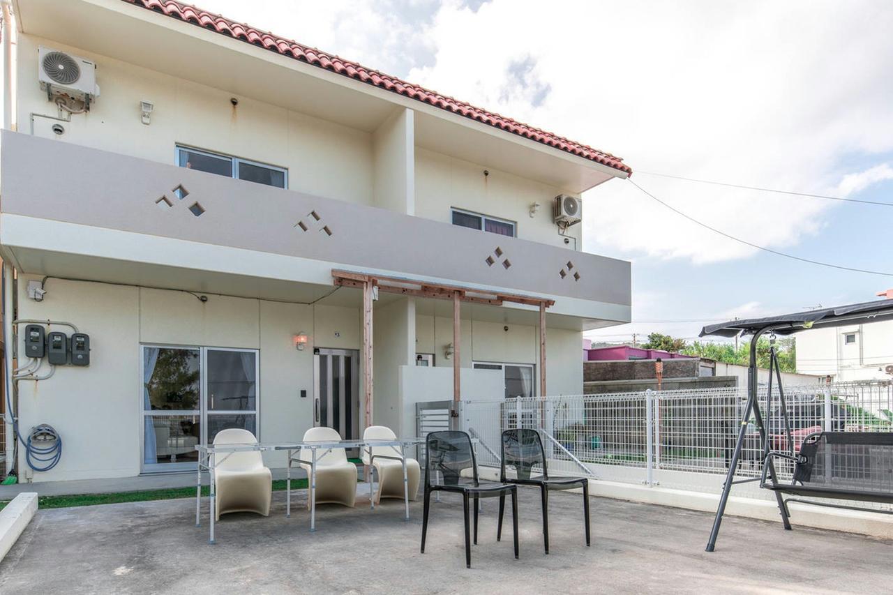 Sea Side Yaka Villa Onna Bagian luar foto